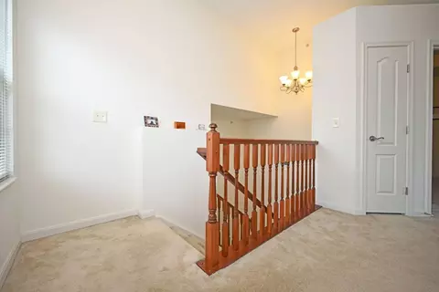 7613 Skyview Cir, Cincinnati, OH 45248 photo 6