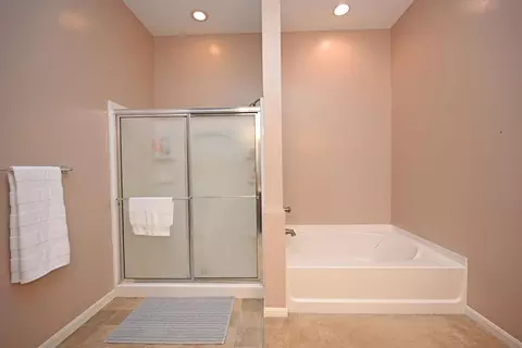 7613 Skyview Cir, Cincinnati, OH 45248 photo 23