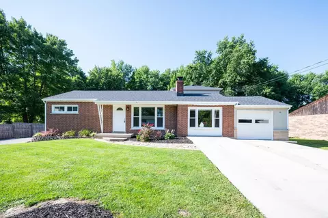1131 Orchard Ln, Amelia, OH 45102