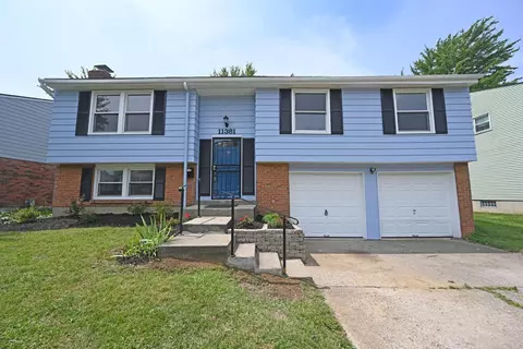 11381 Kary Ln, Forest Park, OH 45240