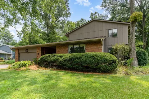 6369 Ironwood Dr, Loveland, OH 45140