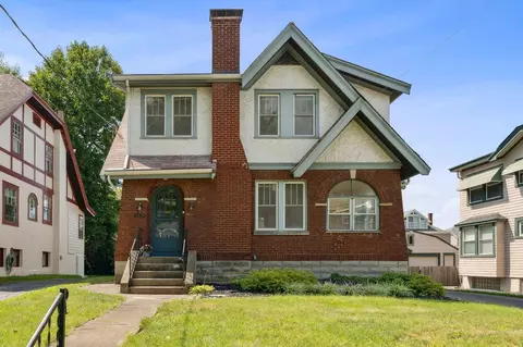 3628 Erie Ave, Cincinnati, OH 45208