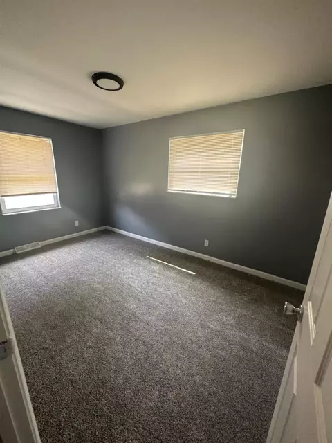 1413 Manss Ave, Cincinnati, OH 45205 photo 7
