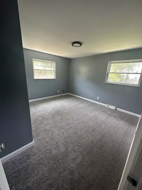 1413 Manss Ave, Cincinnati, OH 45205 photo 8
