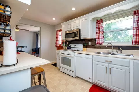 4257 Lamont Dr, Kettering, OH 45429 photo 14