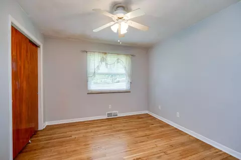 4257 Lamont Dr, Kettering, OH 45429 photo 17