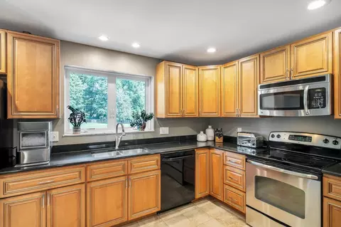 7734 Trailwind Dr, Montgomery, OH 45242 photo 12