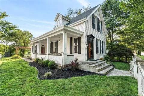 6525 Gracely Dr, Cincinnati, OH 45233 photo 3