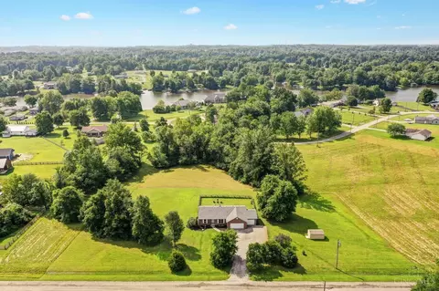 117 Tishomingo Dr, Jackson, OH 45171