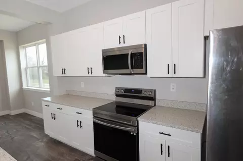 522 Hale Ave, Cincinnati, OH 45229 photo 2