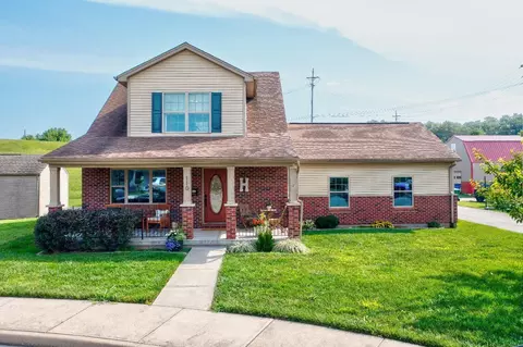 110 Fox Dr, Lawrenceburg, IN 47025