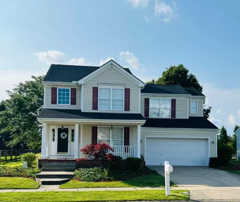 2162 Villagepointe Dr, Batavia, OH 45103