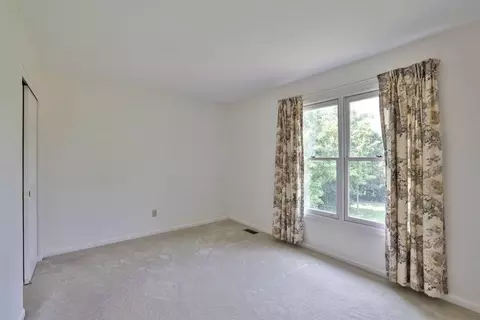 4657 Melody Ln, Cincinnati, OH 45245 photo 27