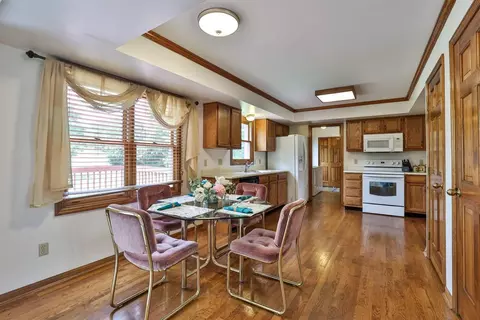 4657 Melody Ln, Cincinnati, OH 45245 photo 17