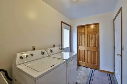 4657 Melody Ln, Cincinnati, OH 45245 photo 20