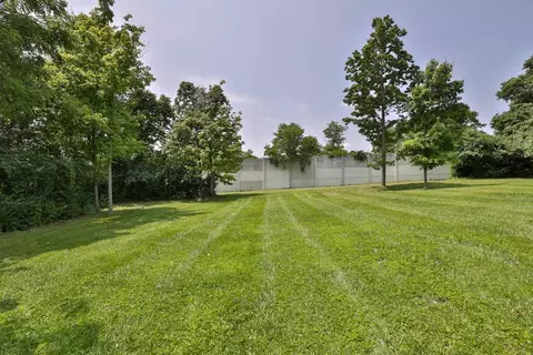 4657 Melody Ln, Cincinnati, OH 45245 photo 33