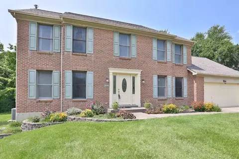 4657 Melody Ln, Cincinnati, OH 45245 photo 2