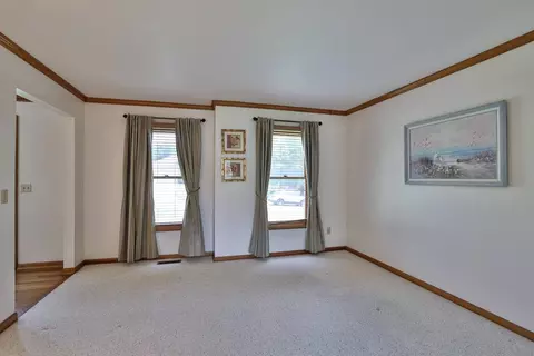 4657 Melody Ln, Cincinnati, OH 45245 photo 6