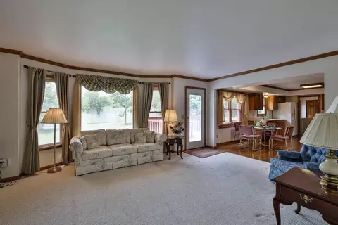 4657 Melody Ln, Cincinnati, OH 45245 photo 10