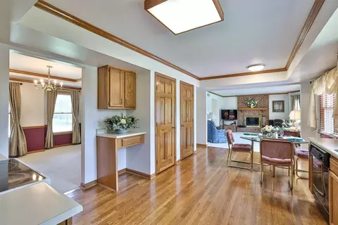 4657 Melody Ln, Cincinnati, OH 45245 photo 16