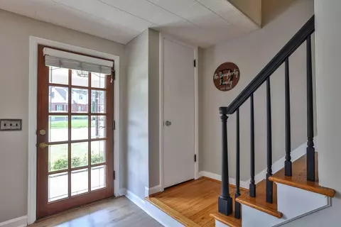 2444 Downing Dr, Cincinnati, OH 45208 photo 4