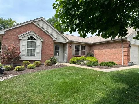 5377 Meadow Estates Dr, Cincinnati, OH 45247