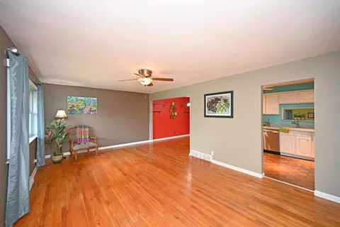 8903 Eldora Dr, Cincinnati, OH 45236 photo 4