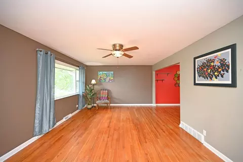 8903 Eldora Dr, Cincinnati, OH 45236 photo 5