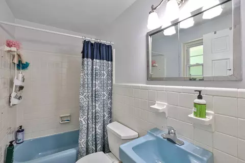 8740 Cavalier Dr, Cincinnati, OH 45231 photo 21