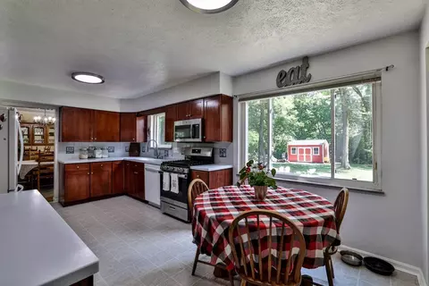 8740 Cavalier Dr, Cincinnati, OH 45231 photo 18