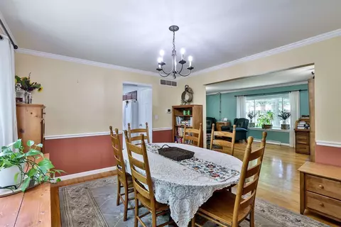 8740 Cavalier Dr, Cincinnati, OH 45231 photo 14