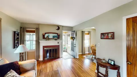 845 Brough Ave, Hamilton, OH 45015 photo 2