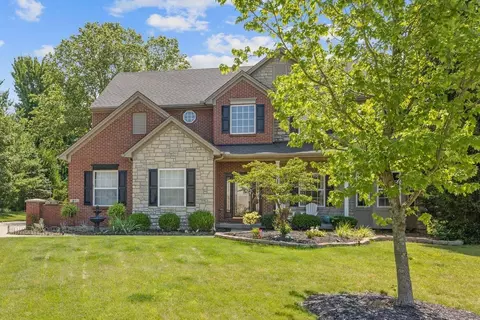 1491 Deerfield Pointe Dr, Milford, OH 45150