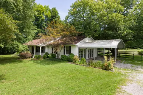 2166 Bethel Maple Rd, Hamersville, OH 45130