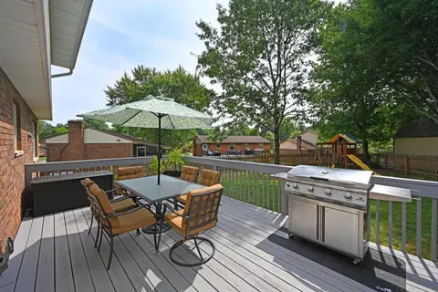 3263 Linsan Dr, Cincinnati, OH 45239 photo 37