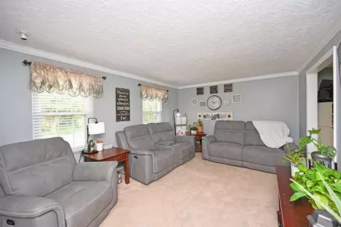 3263 Linsan Dr, Cincinnati, OH 45239 photo 7