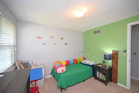 3263 Linsan Dr, Cincinnati, OH 45239 photo 25