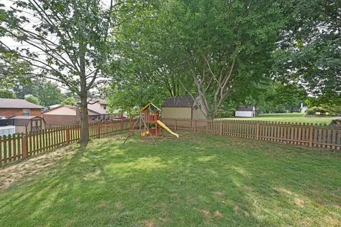 3263 Linsan Dr, Cincinnati, OH 45239 photo 41