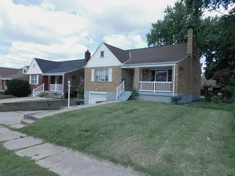 5934 Lawrence Rd, Cincinnati, OH 45248