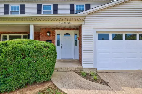 4615 Heger Dr, Saint Bernard, OH 45217 photo 3