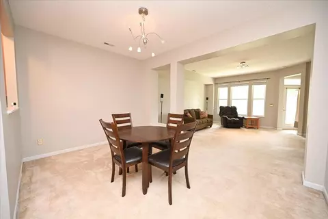 2006 Commons Circle Dr, Batavia, OH 45103 photo 16