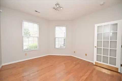 2006 Commons Circle Dr, Batavia, OH 45103 photo 9