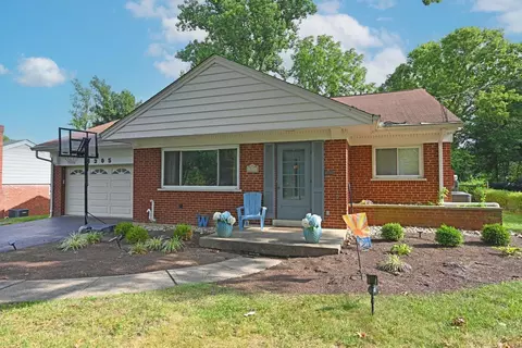 305 Forest Ave, Wyoming, OH 45215