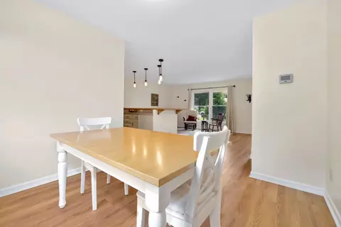 2834 Hocking Dr, Cincinnati, OH 45233 photo 9