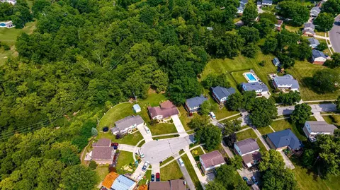 2834 Hocking Dr, Cincinnati, OH 45233 photo 34