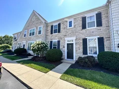 3587 Harbor Bay Dr, Loveland, OH 45140