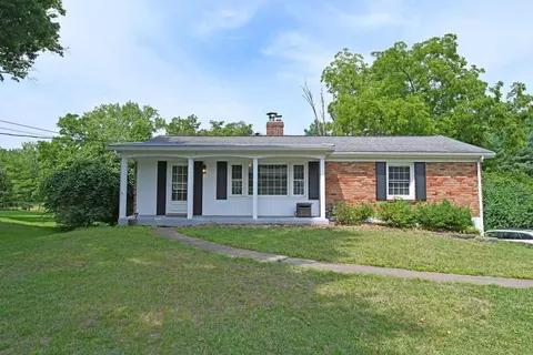 3981 Austin Dr, Cincinnati, OH 45255