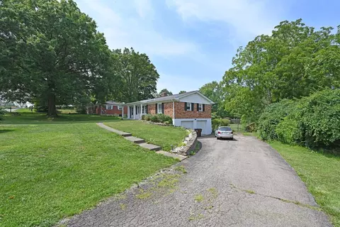 3981 Austin Dr, Cincinnati, OH 45255 photo 36
