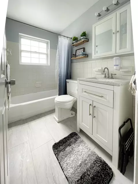 574 Libbejo Dr, Cincinnati, OH 45233 photo 7