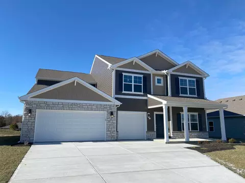 3681 Heritage Farm Ln, Amelia, OH 45102